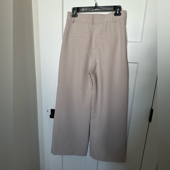 Abercrombie & Fitch Tailored Pants - Picture 3 of 3